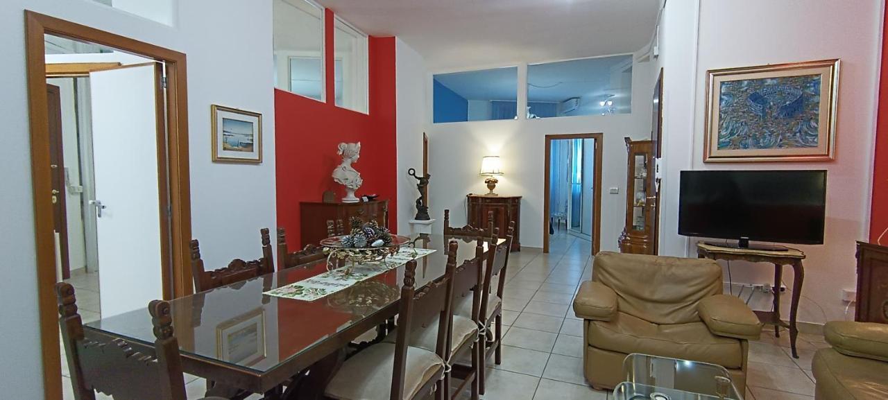 Ferienwohnung Amanda'S Taranto Exterior foto