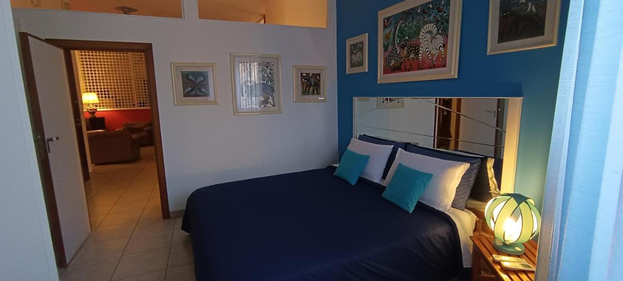 Ferienwohnung Amanda'S Taranto Exterior foto